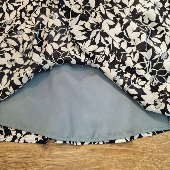 Liz Claiborne Skirt Floral Silk Women's Sz 14 Lined Back Zip Career Office - Picture 6 of 10